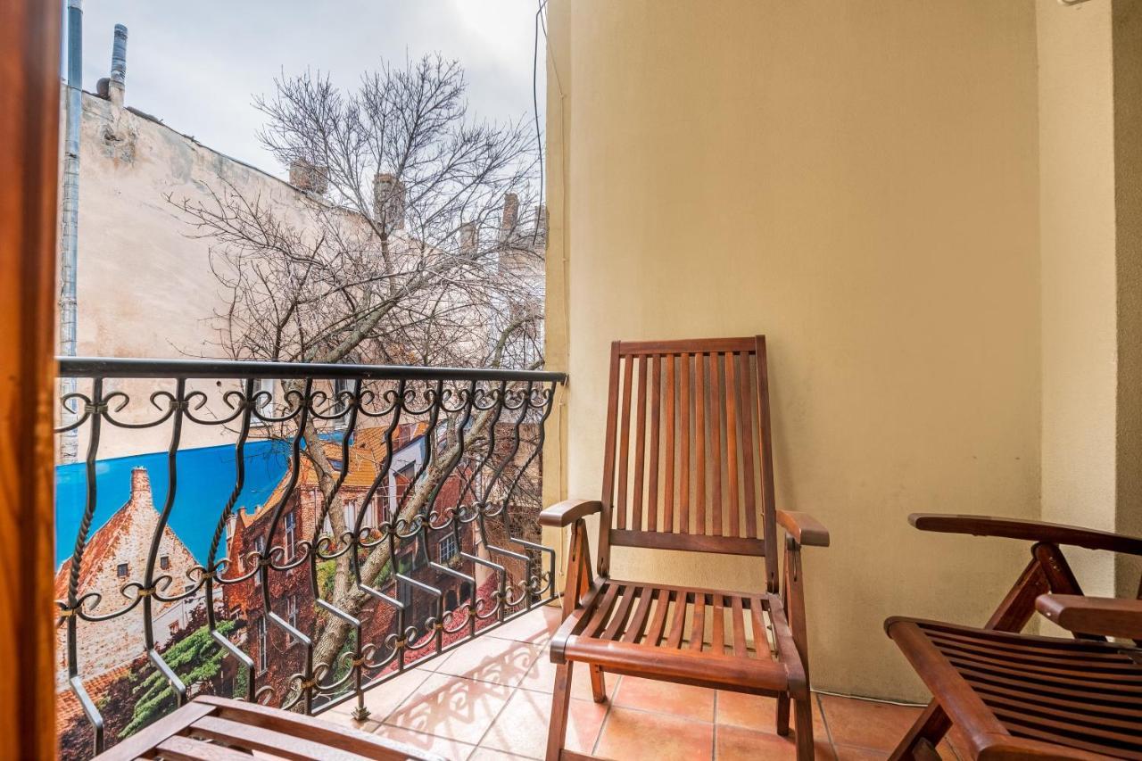 Grecheskaya Street Art Apartment Odessa Exterior foto
